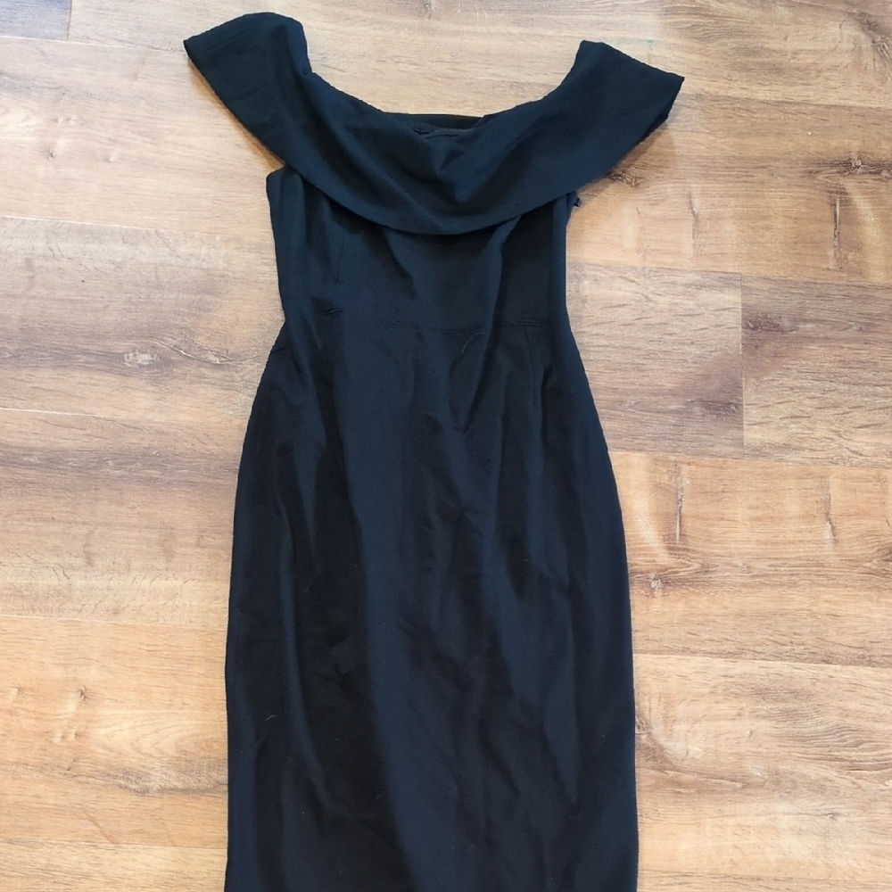 Aritzia Babaton Black Off-Shoulder Midi Dress
